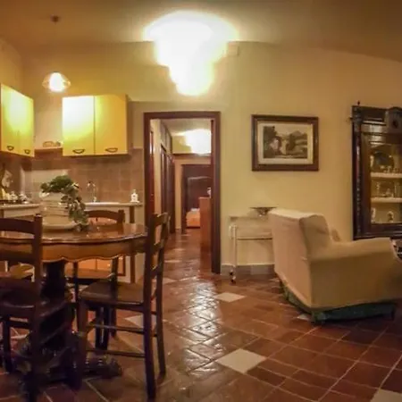 Massimo Teather Apartment